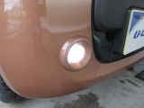 悪天候時の視界確保だけでなく夜のドライブも安心感のフォグランプ