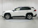 RAV4 2.5 ハイブリッド G E-Four 4WD 
