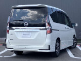 セレナ 2.0 ハイウェイスターV 