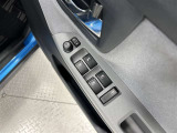 電動格納式ドアミラー!全席パワーウインドウ!運転席にはオート機能付!