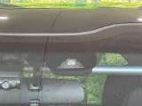 【ホンダセンシング】走行中に前方の車両等を認識し、衝突しそうな時は警報とブレーキで衝突回避と被害軽減をアシスト。より安全にドライブをお楽しみいただけます。