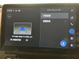 車載カメラの映像を内蔵メモリに録画します。常時録画だけでなくエアバッグ作動時の自動録画や音声認識による手動録画もできます。録画した映像はディスプレイオーディオで再生できUSBメモリへの転送も可能です。