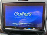 純正9インチナビです。