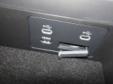 センターコンソール内にUSB電源とHDMIポート