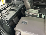 【納車前整備】安心してお乗り頂くために、ご納車前に、認証または指定工場にて法令12ヶ月点検整備を実施します。