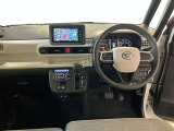 見通しのよいすっきりとした視界で、誰でも運転しやすいです。運転のしやすさは疲れにくさにも繋がりますよ♪