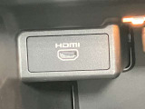 グローブボックス内のHDMI端子に専用ケーブルを差し込むとナビで動画を楽しめます★
