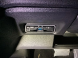 【ETC車載器】カードを挿すだけでゲートをスルー。利用には車両情報を登録する「セットアップ」が別途必要です