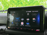 多彩な機能を備えたオーディオ画面で、快適なドライブをサポート。Bluetooth接続で、お気に入りの音楽をワイヤレスで楽しめます。