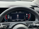 メーター内で様々な車の設定やデータの確認もできちゃいます!