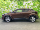 C-HR ハイブリッド 1.8 S LED パッケージ 