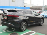 走りにこだわりながら収納力も持ち合わせたお車です。荷物を載せて軽快なドライブを楽しめますよ♪