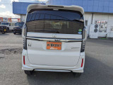 バックモニター装備しております。バックモニターがあれば駐車も安心ですね☆