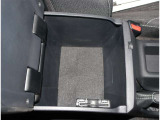 お車の取扱説明書・メンテナンスノート(記録簿)もございます。トヨタのディーラーで安心を買って下さい。当社は無理な勧誘は致しません。まずはお客様からのお問い合わせを心よりお待ちしております。