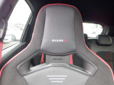 NISMO専用チューニング RECARO製スポーツシート。