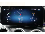 納車前整備は、メルセデスベンツ国際認定メカニックによる最新の検査ライン等の施設が充実した当社工場で入念に行います。