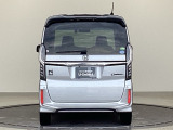 現車を確認できる方へ販売いたします。当社サービススタッフにて純正部品を使い点検整備を実施し、その後、ご納車させていただきますのでご安心してご利用いただけます。