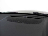 【harman/kardon】世界のオーディオファン垂涎のプレミアムサウンドシステムを搭載。原音に近い音場空間を忠実に再現。乗る人すべてに最良の音響体験を提供します。