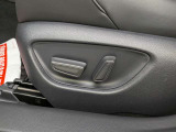 運転者にとっては日々使用することとなる運転席です。運転席が快適だと運転に集中することができますね。