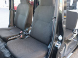当社はピットがあり整備士も常駐してますので納車前整備・車検整備もお任せ下さい。