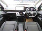 【車装ルームクリーニング済み】車内は綺麗にクリーニングしていますので、是非、お確かめください。