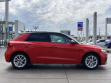 1.Audi正規輸入車である事。2.新車登録時からの正規メンテナンスノート(整備記録)がある事。3.初年度登録日から10年以内である事。4.走行距離10万km以下である事。5.修復歴車、改造車でない事