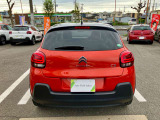 コーナーセンサー付きですので駐車も安心です。