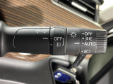 【オートライト(AUTO)】外の明るさをシステムが感知して、自動でヘッドライトが点灯します!ヘッドライトをつけ忘れを防ぐ便利機能です。