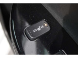 シートヒーターは後部座席にも装備されております!