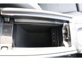 【電話番号 072-724-6336】こちらの車両のお問い合わせは、メルセデス・ベンツ箕面サーティファイドカーセンターまで!常設展示50台!