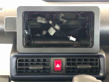 当車両はオーディオレスです。多彩なナビゲーション・オーディオをご用意しております。詳しくは当店スタッフにお問い合わせください。