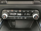 エアコンはオートエアコンです☆快適な空間で運転していただけます☆