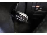 【レーダークルーズコントロール】アクセルペダルを踏まなくても、車間制御モードでは、先行車の車速変化に合わせた追従走行を行い、自動的に加速・減速・停止をします。