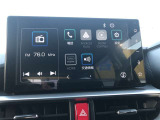 スマートフォンを連携接続すれば、アプリのMAPをナビとして使用したり、音楽アプリを使えば自分だけのプレイリストを流して、楽しいドライブへ出かけることができます♪