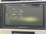 AVメニューに複数の入力項目が並び、用途に合わせて音源を選びやすい画面です。項目が画面上に整理されて表示されるため、音楽や映像関連のメニューを確認しやすくなっています。