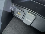 シガーソケット用の充電器が使用可能です!