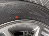 【アルミホイール】デザイン性が大事ですが、スチールホイルに比べアルミは軽量ですので、燃費や走りにも影響します。