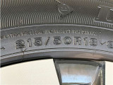 タイヤサイズは【215/50R18】