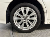 タイヤサイズは235/50R18です♪