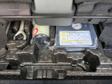 タイヤ応急修理キット&車載工具がラゲッジルームに格納されているので、万が一パンクした時も応急処置ができて安心です。