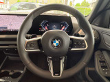 国道1号線に沿い横浜市営地下鉄「三ッ沢上町駅」から徒歩約10分。 BMW Premium Selection 横浜三ッ沢店 / 〒240-0062神奈川県横浜市保土ヶ谷区岡沢町322-3