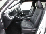 運転席・助手席シートです。