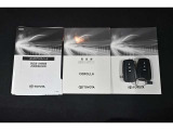 保証書・記録簿・取扱説明書と揃っていいます。キーの電池は新品にお取替えしてから納車させて頂きます。