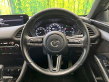 【スマートシティブレーキサポート】低速走行中に前方の車両等を認識し、衝突しそうな時は警報とブレーキで衝突回避と被害軽減をアシスト。より安全にドライブをお楽しみいただけます。