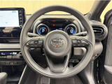ステアリングスイッチ搭載!手を離さずに手元のスイッチでさまざまな操作が可能。運転中、視線をそらさなくても操作ができて安全です!