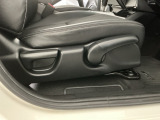 豊富に在庫を取り揃えています!軽自動車からミニバン、セダン、SUV、話題のハイブリッド車など続々入荷しております!