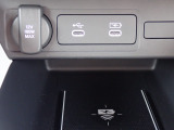 ◆携帯電話の急速充電が出来ます! 携帯電話のバッテリーが少なくなっても充電出来るので安心してお出掛け出来ますね!