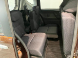 お客様にぴったりなおクルマをお選びいただけますように様々な展示車をご用意致しております!ダイハツの軽自動車だけではなく、他メーカー車やコンパクトカー・ミニバンなども数多く取り揃えております!