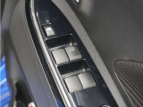 ◆パワーウィンドウスイッチ◆運転席から全席の窓の開閉操作を行うことが出来いつでも換気ができます!