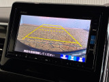 【バックカメラ】リバースにするだけで映ります、後方の安全確認や、狭い駐車場での車庫入れ、雨の日や夜間など視界の悪い時に便利です!安全にバックする為には欠かせない装備です。
